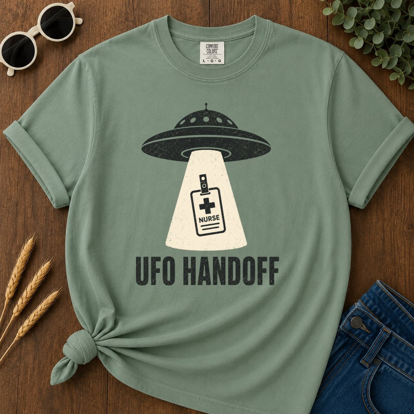 Ufo Handoff T-shirt - Light Green Mockup