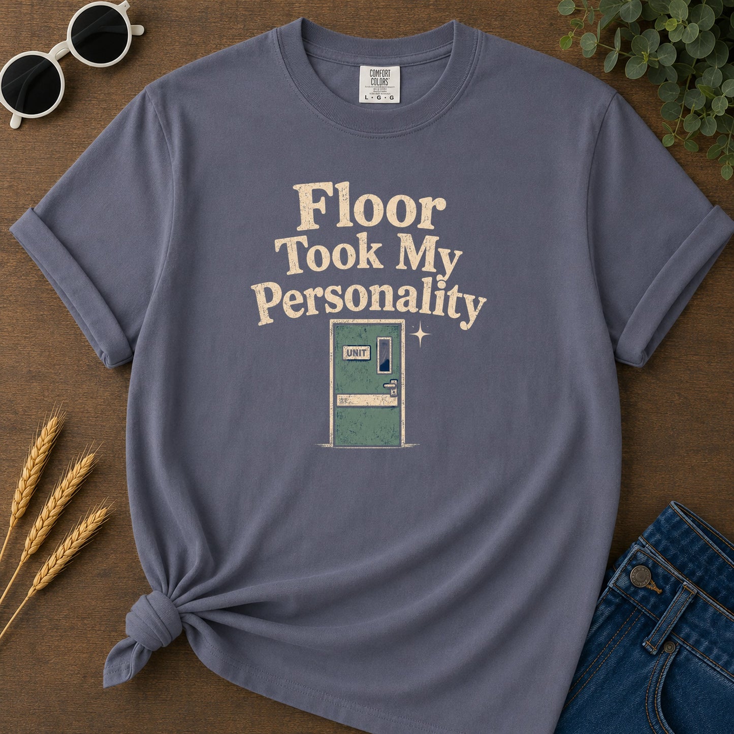 Floor Took Personality T-Shirt - Navy Mockup