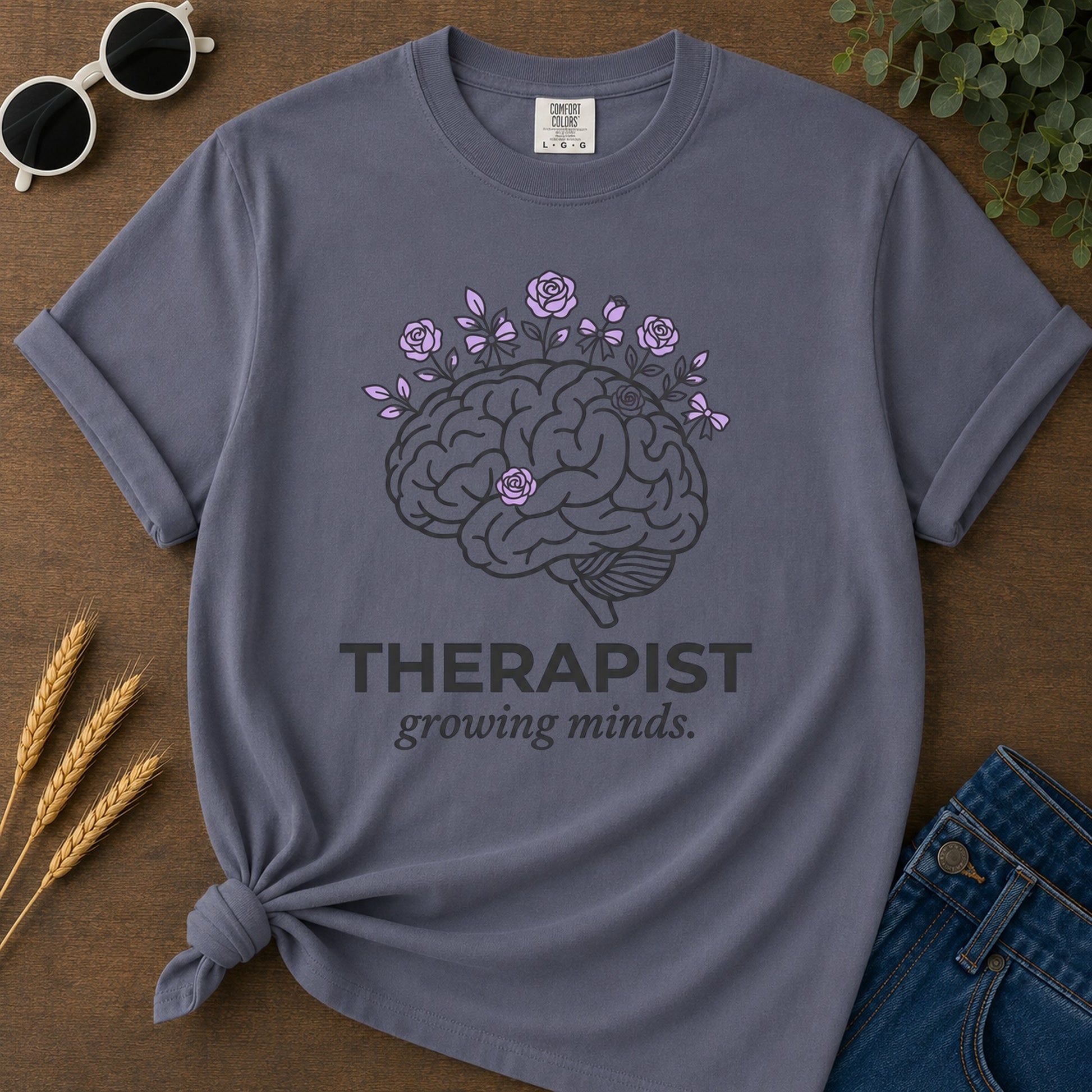 Therapist Growing Minds T-Shirt - Navy Mockup