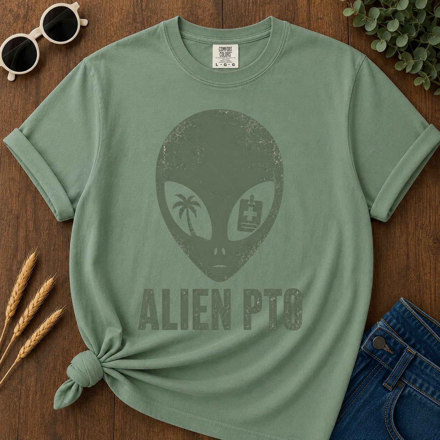 Alien Pto T-shirt - Light Green Mockup