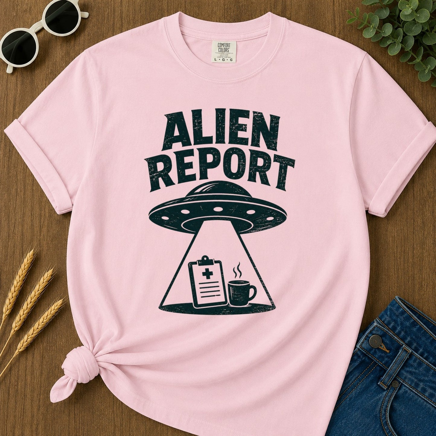 Alien Report T-shirt - Blossom Mockup