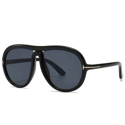 Fashionable Retro Sunglasses for Men and Women - RAYZORA