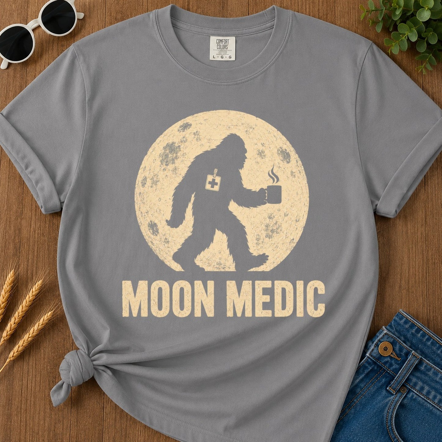 Moon Medic T-shirt - Grey Mockup