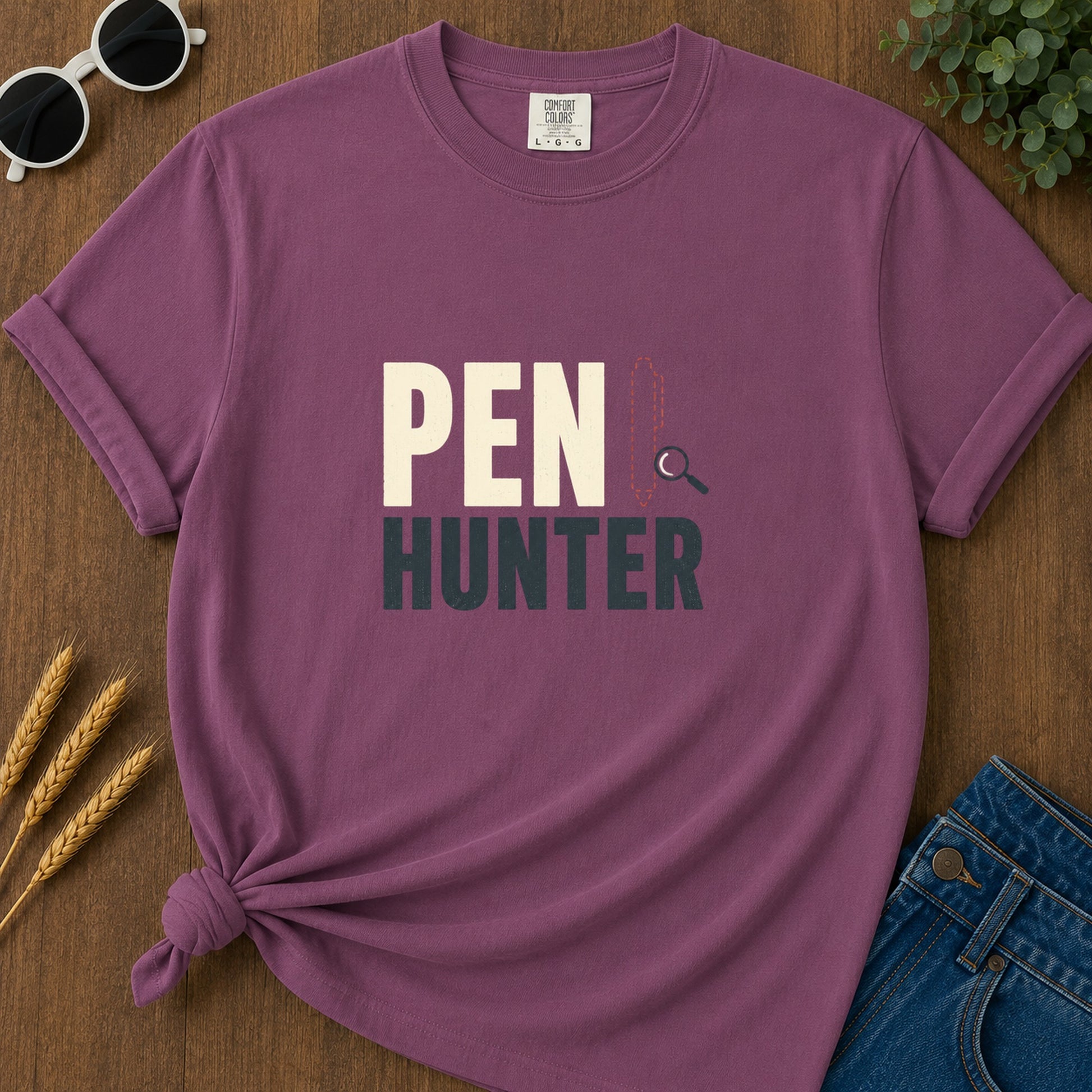 Pen Hunter T-Shirt - Berry