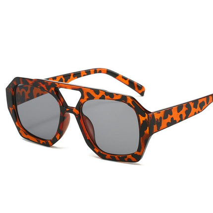 PolygonLine | UV380 Irregular Polygon Sunglasses – 2 Avant-Garde Unisex – Sunglasses | RAYZORA