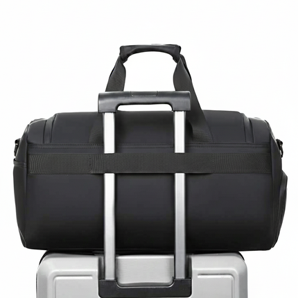 Unisex Waterproof Expandable Gym Travel Bag – Stylish Carry — white background product image 5