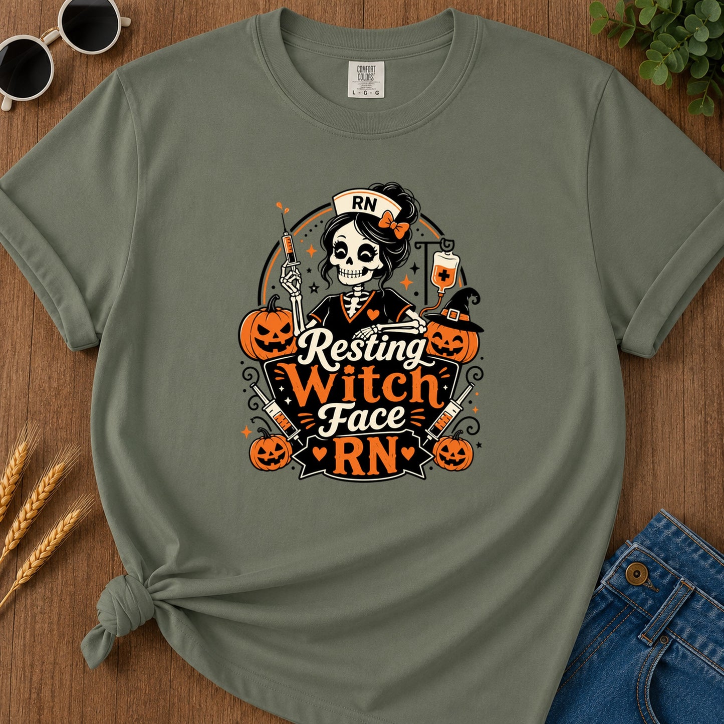 Resting Witch Face T-Shirt - Moss