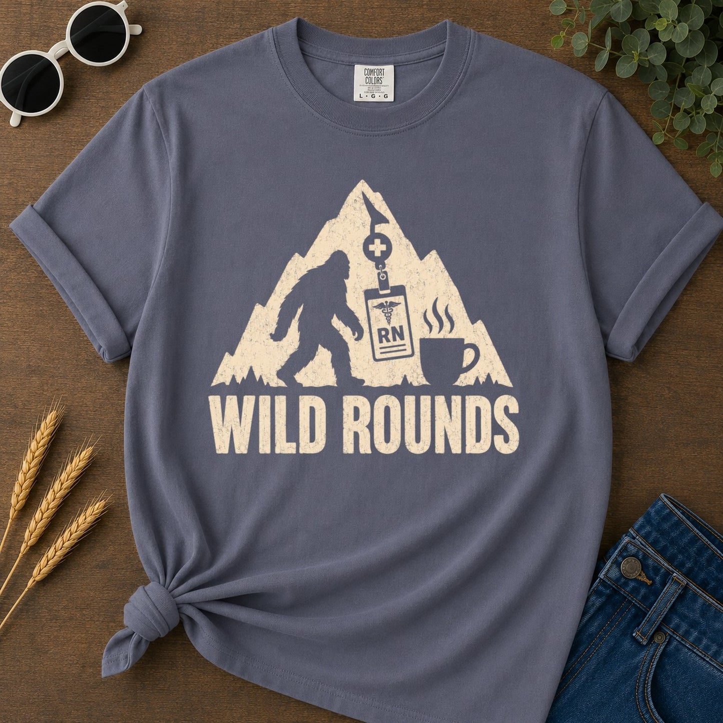 Wild Rounds T-shirt - Navy Mockup